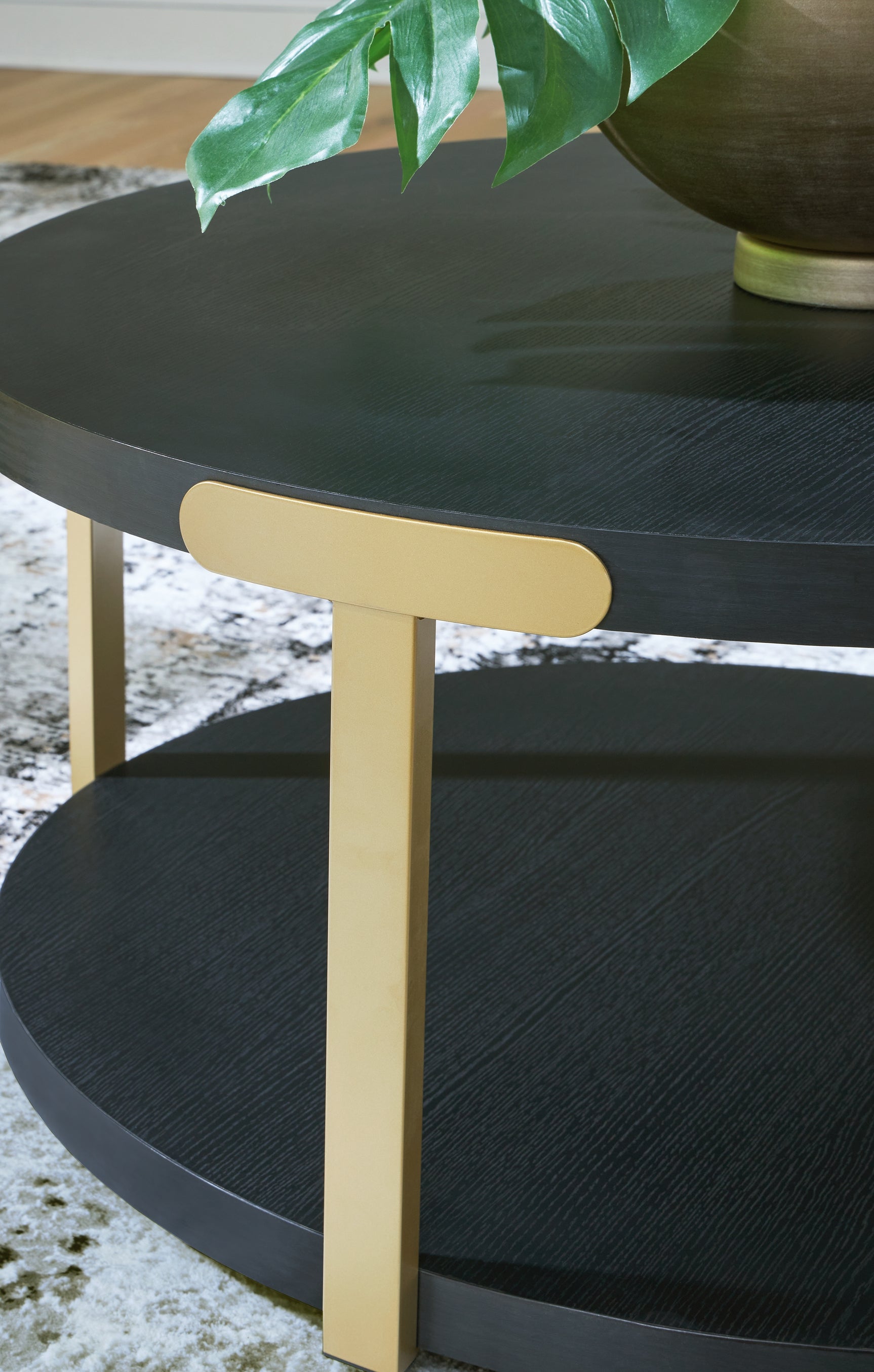 Shylore Black/Brass Finish Table (Set of 3)
