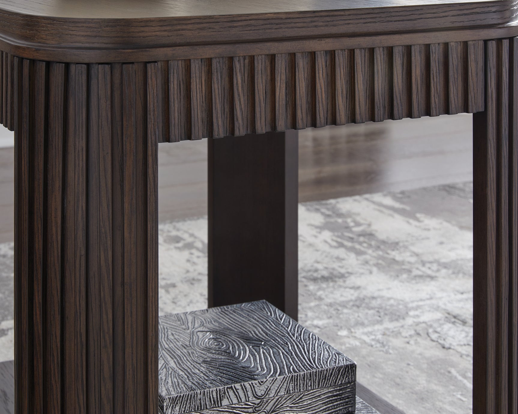 Carlibrie Warm Brown End Table