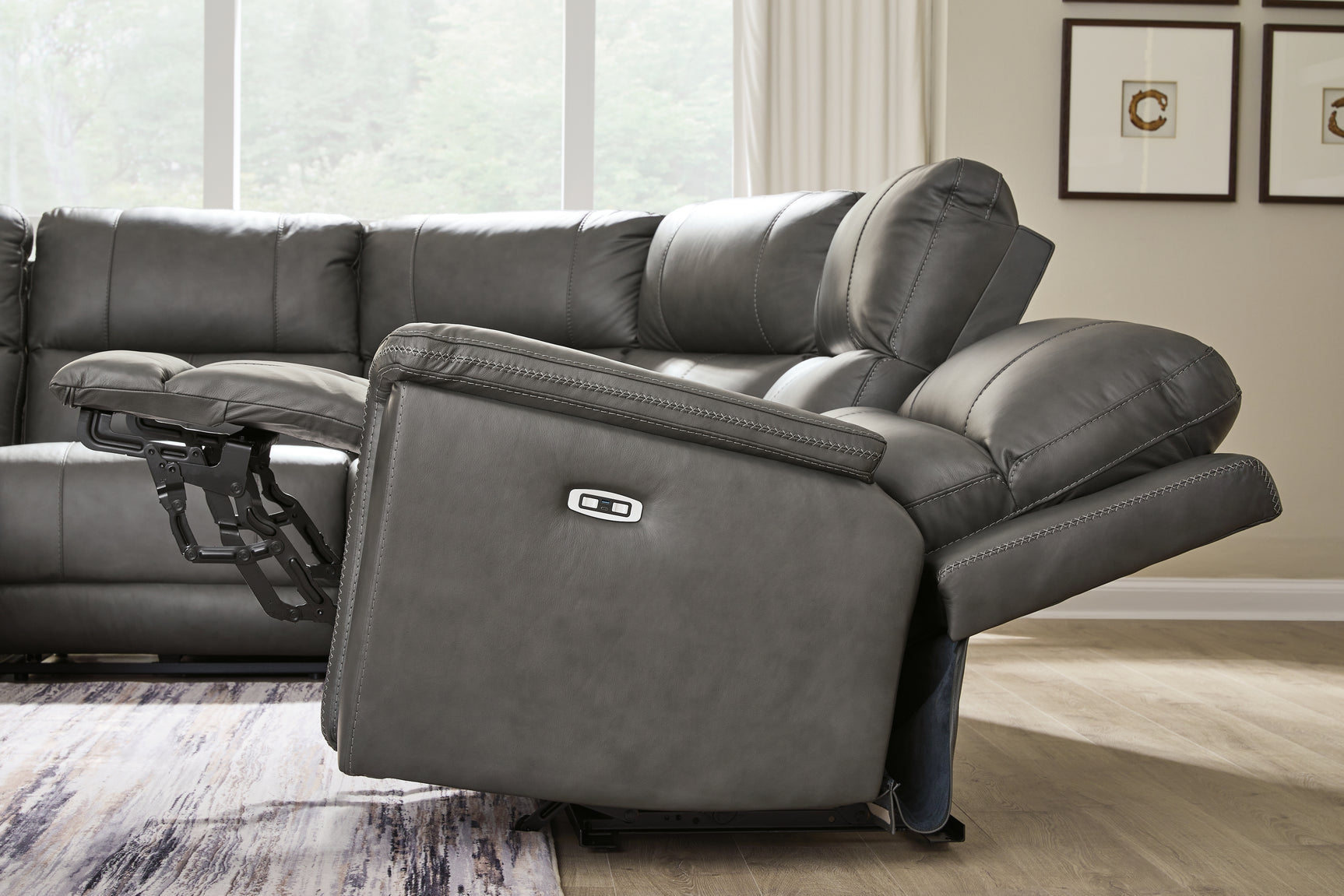 Bleckley Anchor Leather 6-Piece Power Reclining Sectional
