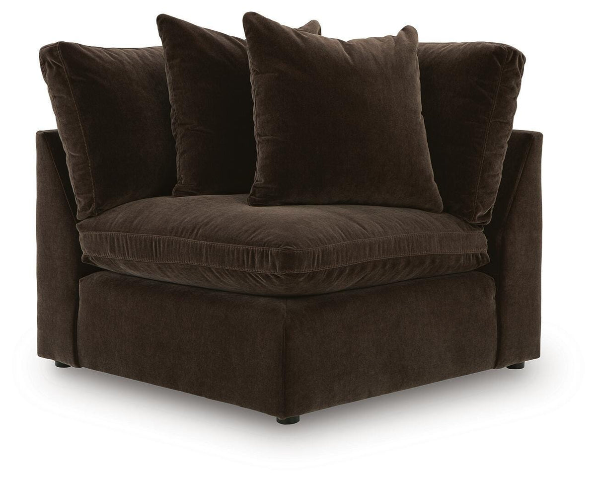 Maxton Heights Bittersweet 8-Piece Sectional — front view