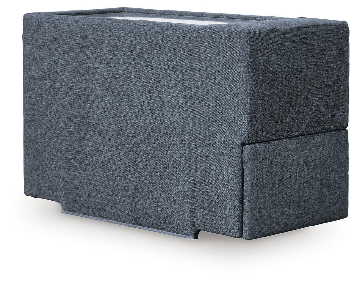 Modmax Ink 8-Piece Sectional with Chaise — angled view