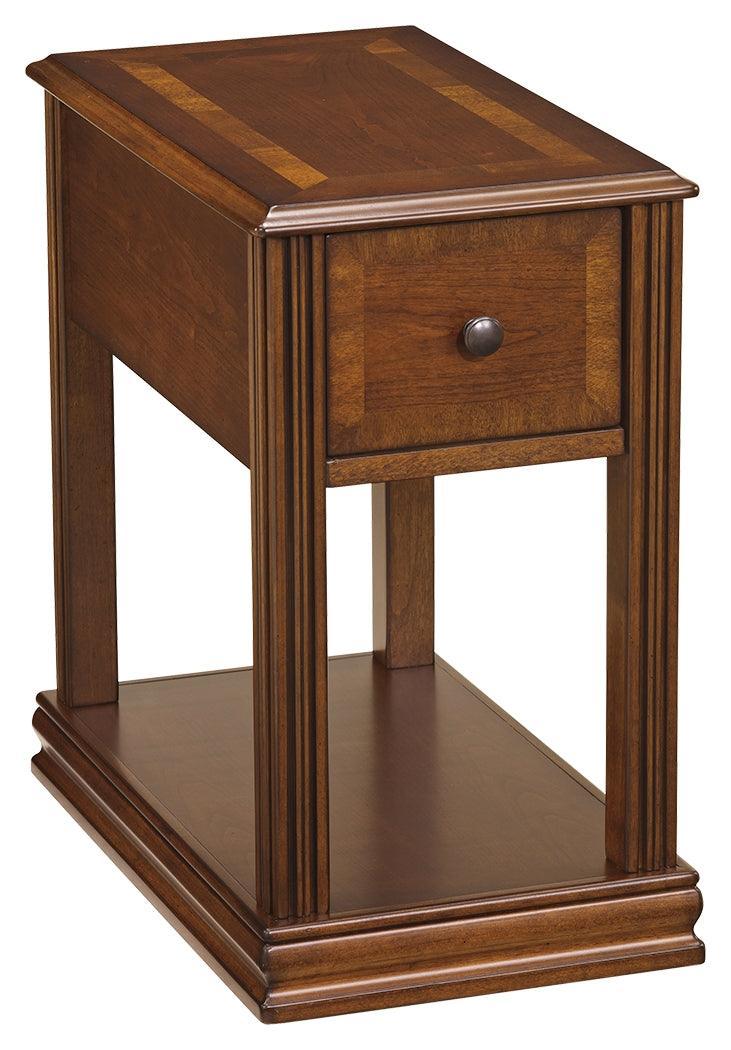 Breegin Brown 2 End Tables PKG008420 - T007-527 | T007-527 - Ella Furniture