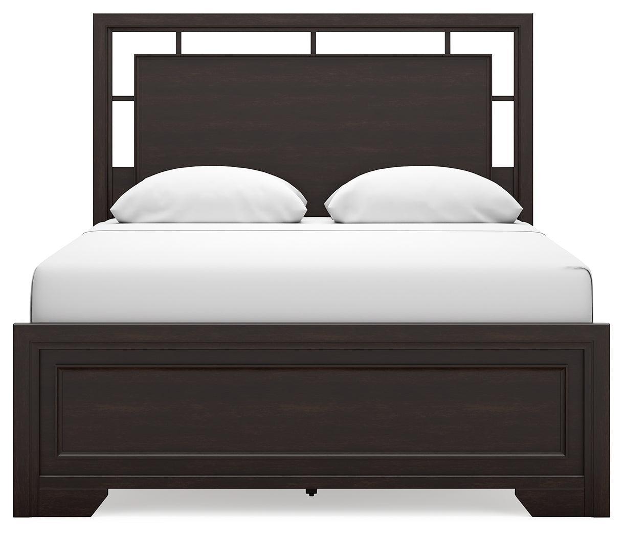 Covetown Dark Brown Queen Panel Bed - Ella Furniture