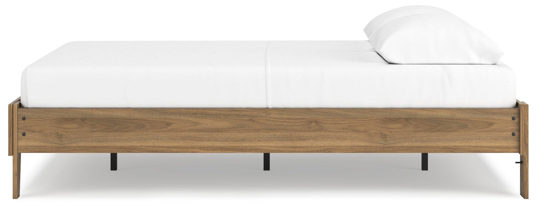Deanlow Honey Queen Platform Bed - Ella Furniture