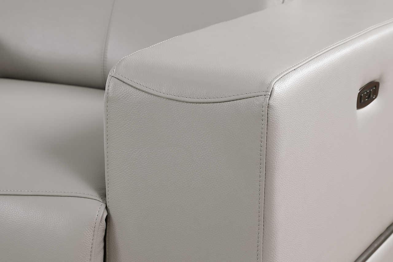 Franco Light Gray 7-Piece 3 Power Reclining Sectional