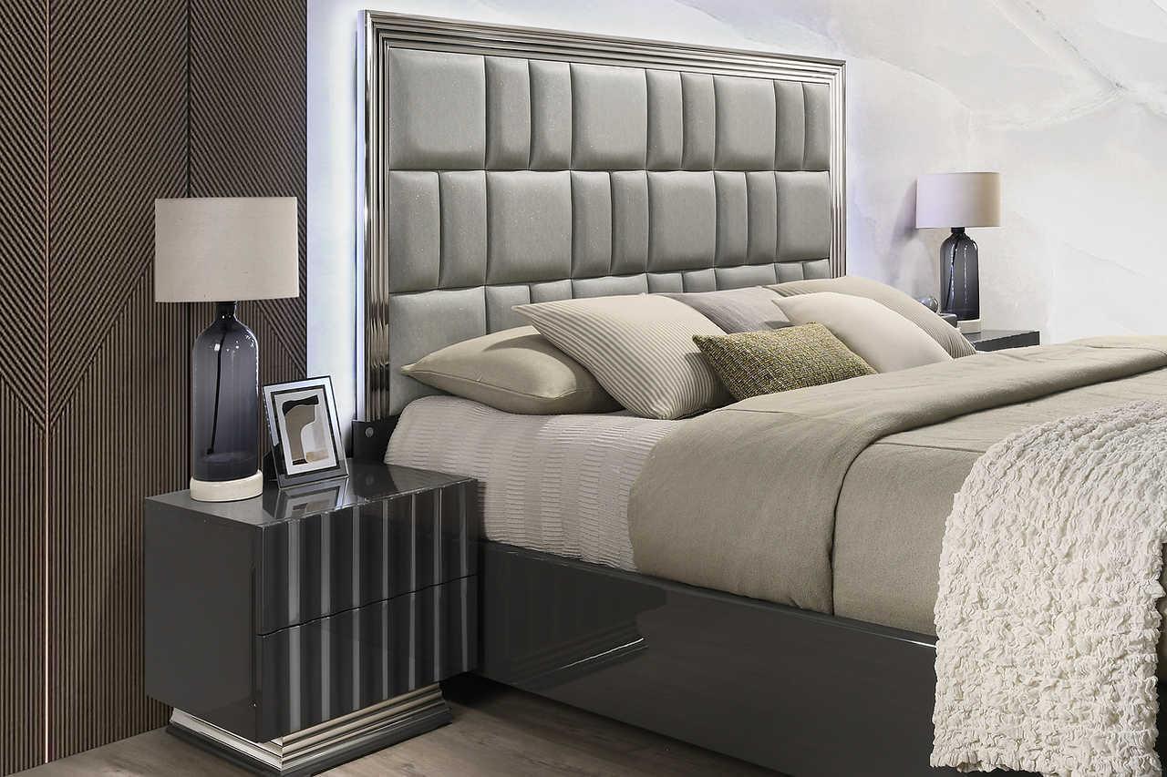 Mona Gray Nightstand