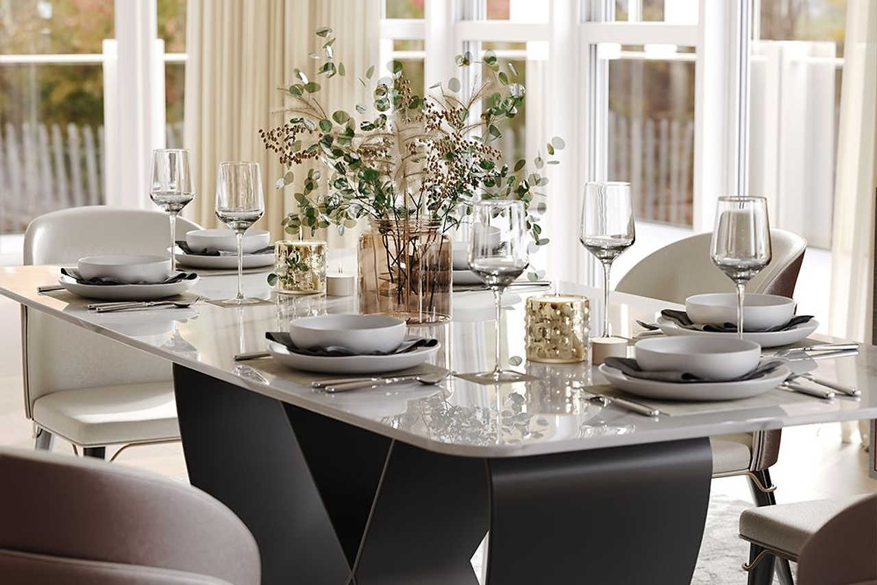 Amara Glossy White 79" Table