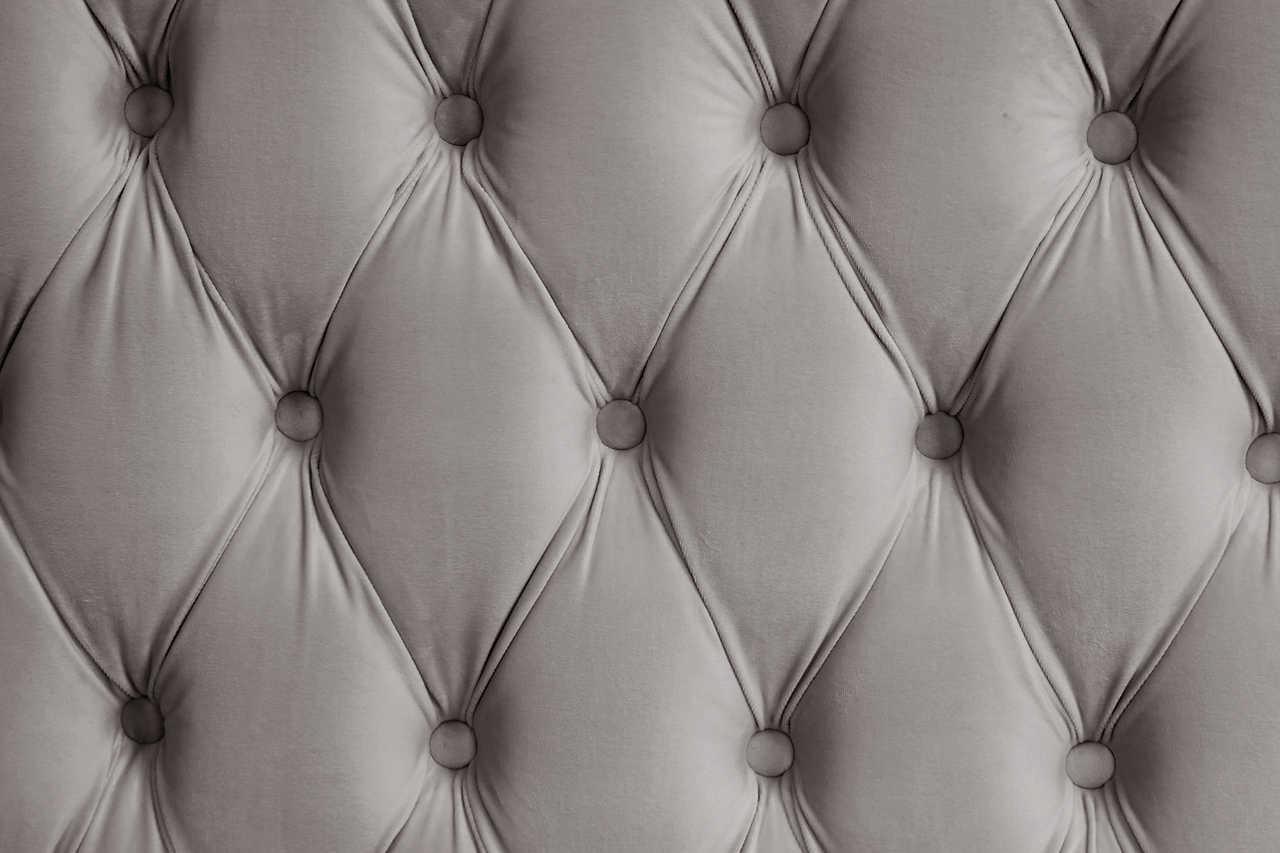 Royal Gray Upholstered Tufted Platform Queen Bed