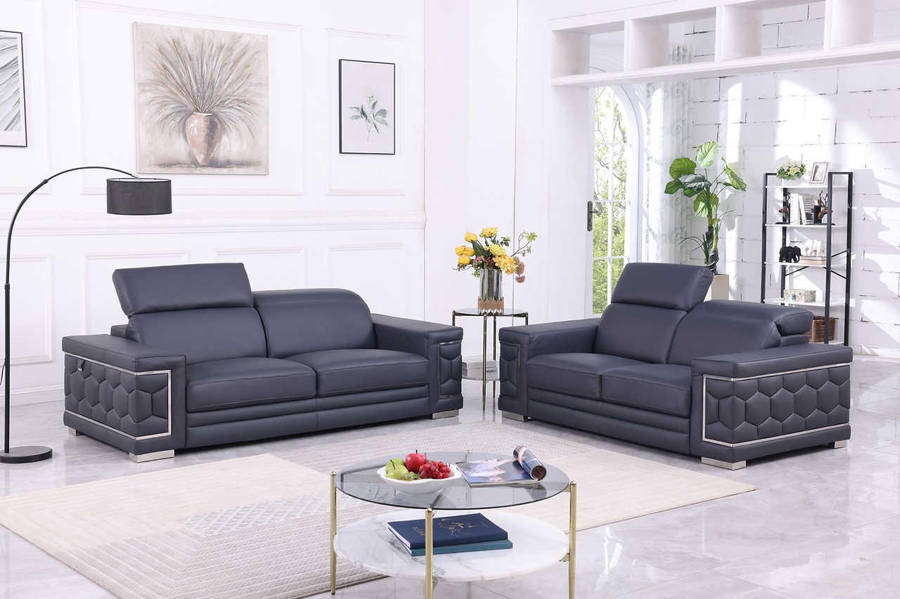 Favo Dark Navy Leather Chair