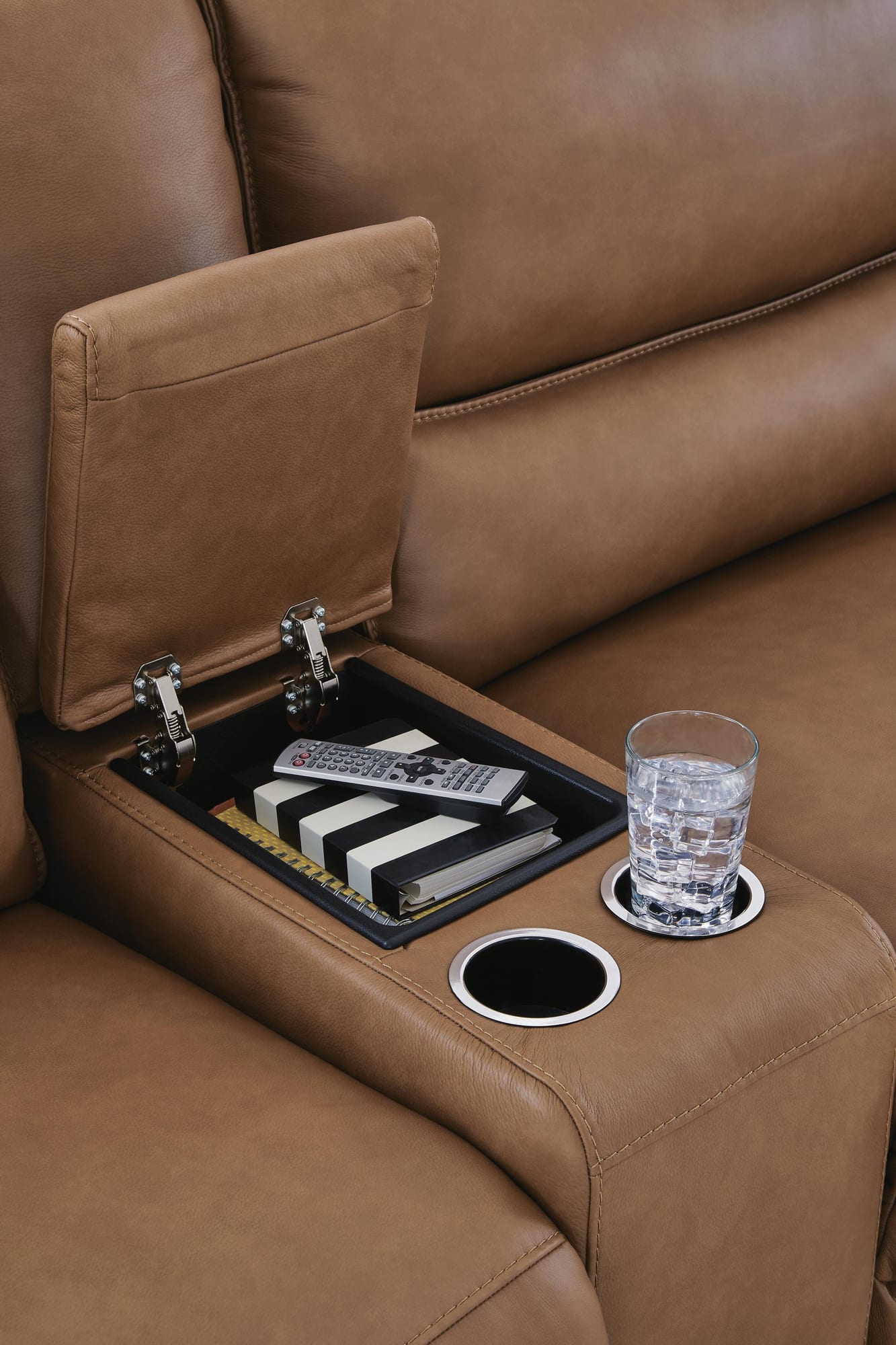 DeepWakes Caramel Leather 5-Piece Reclining Sectional with Storage Consoles detail view