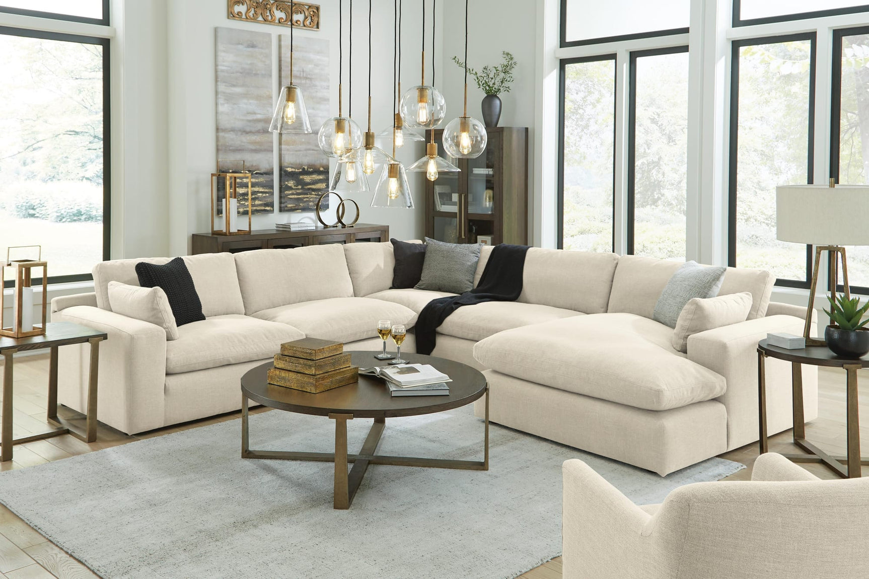 Elyza Linen 5-Piece Sectional with Chaise view 2