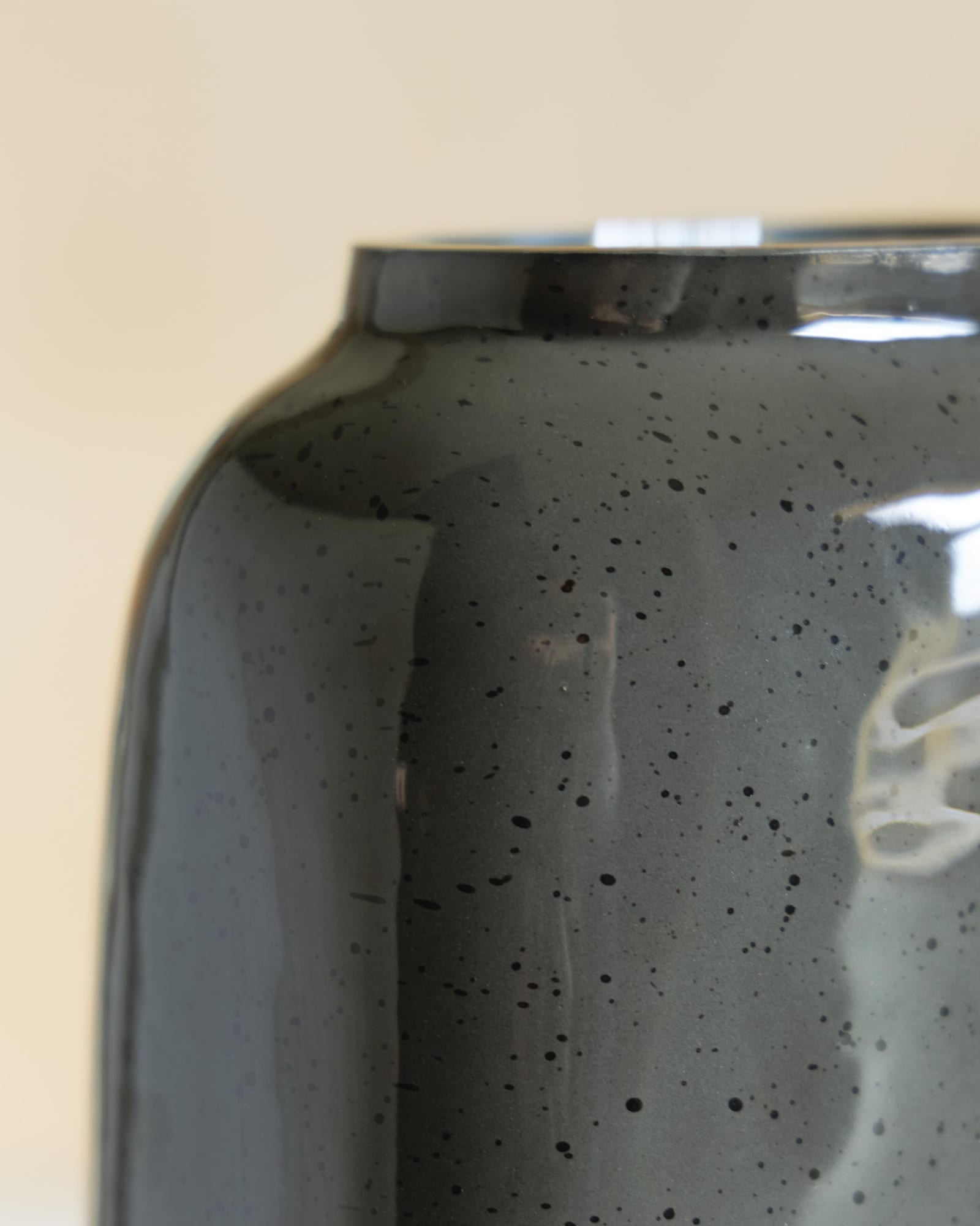 Kierlain Gray/Black Vase detail view