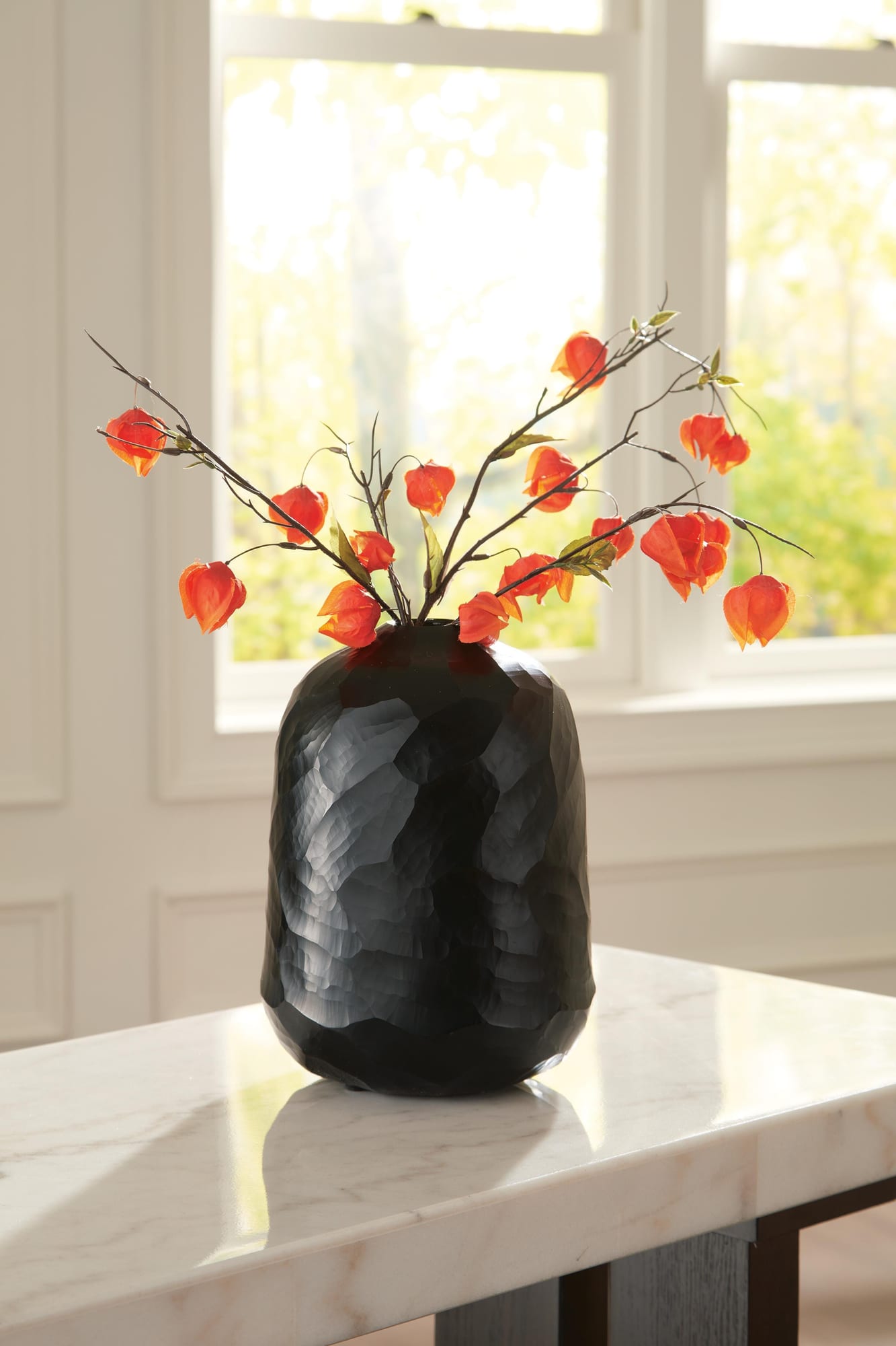 Ryanford Black Vase from Ella Furniture