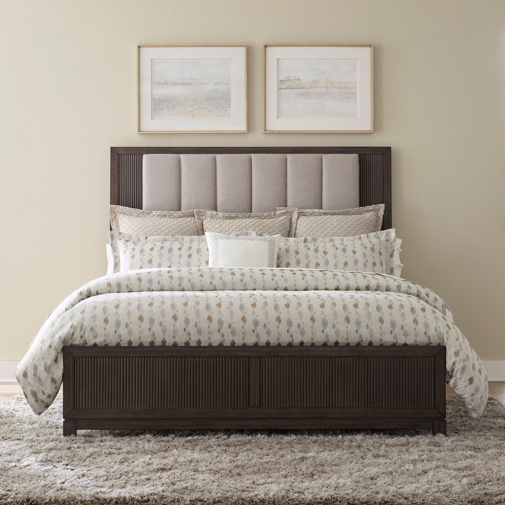 Ree Cafe Upholstered Panel Bedroom Set