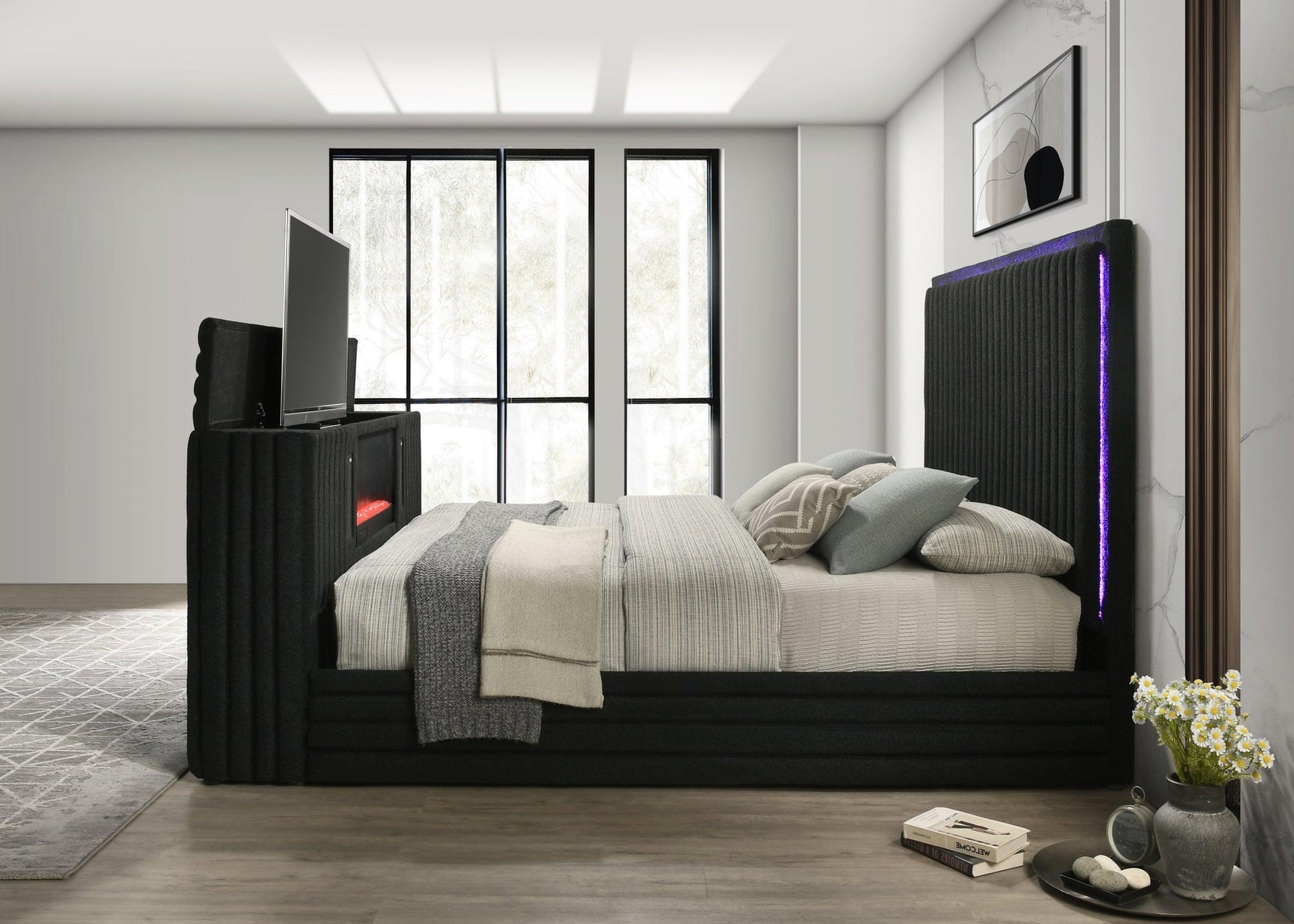 Villa Black Uphosltered LED Platform King Bed
