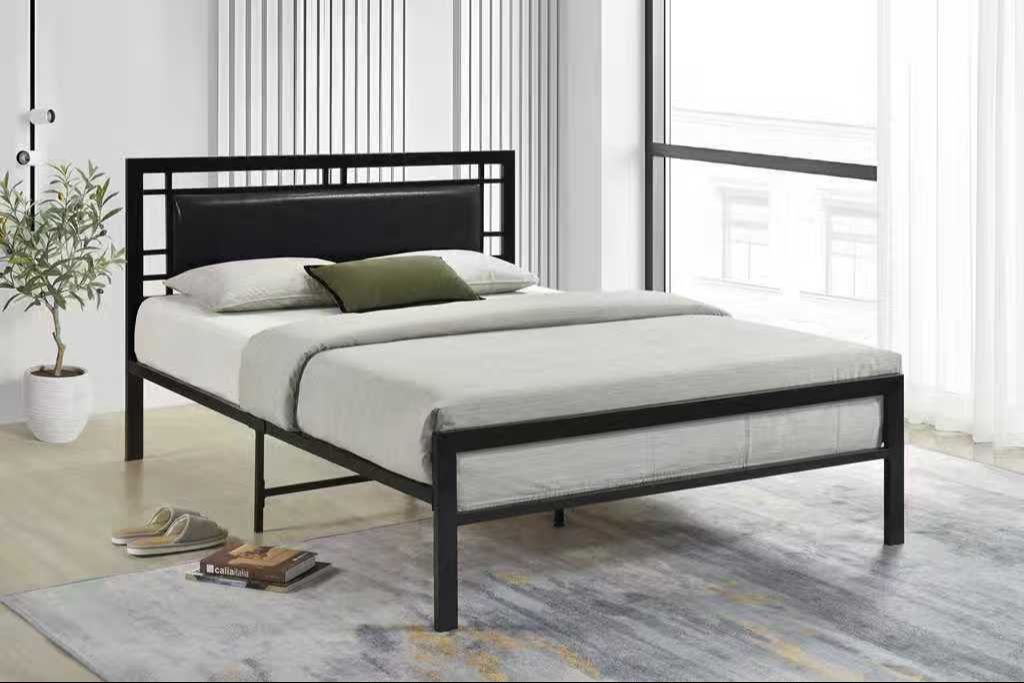 Bema Black Upholstered Metal Platform Full Bed