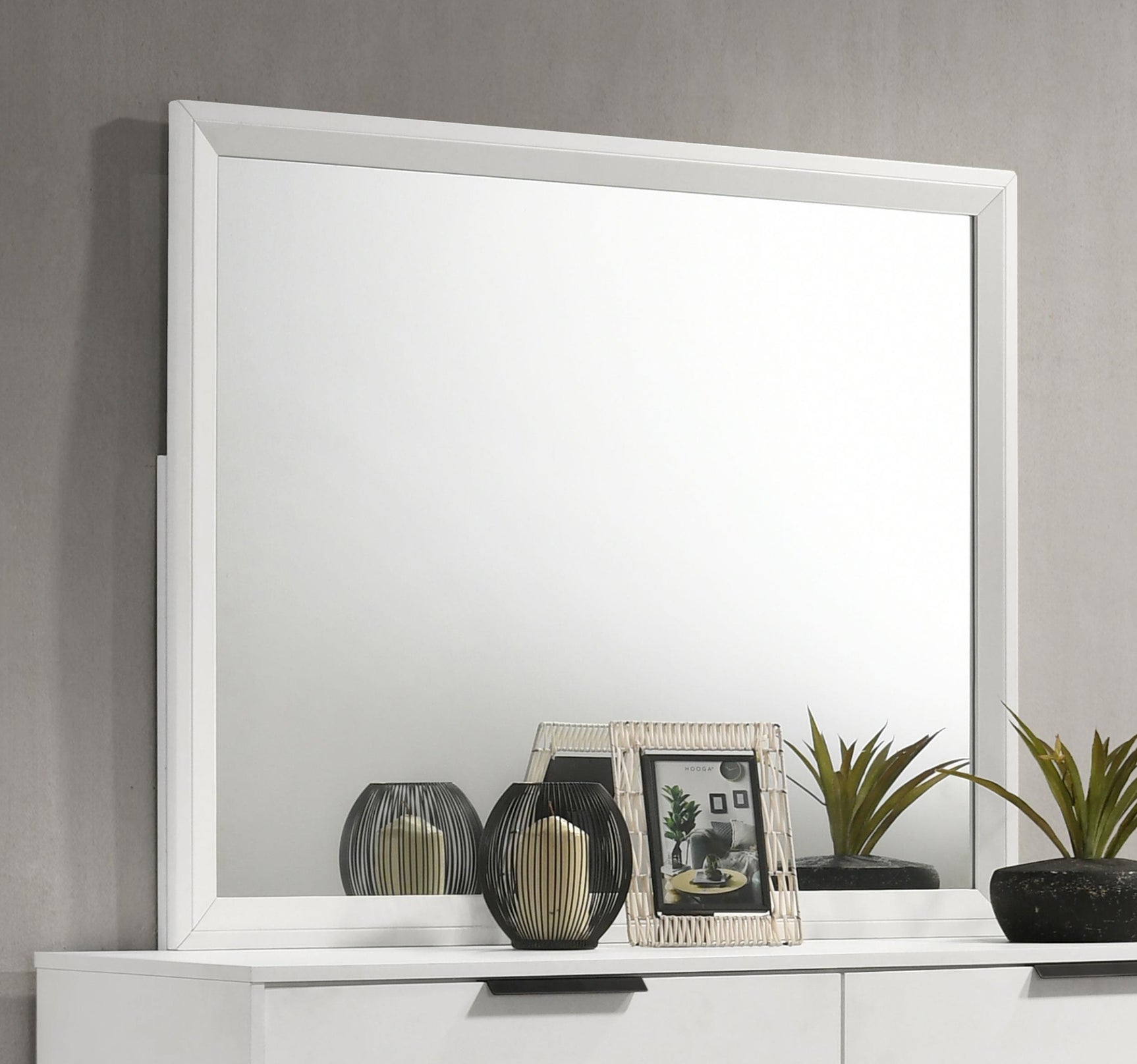 Sonora Dresser Mirror White 224864 - Ella Furniture