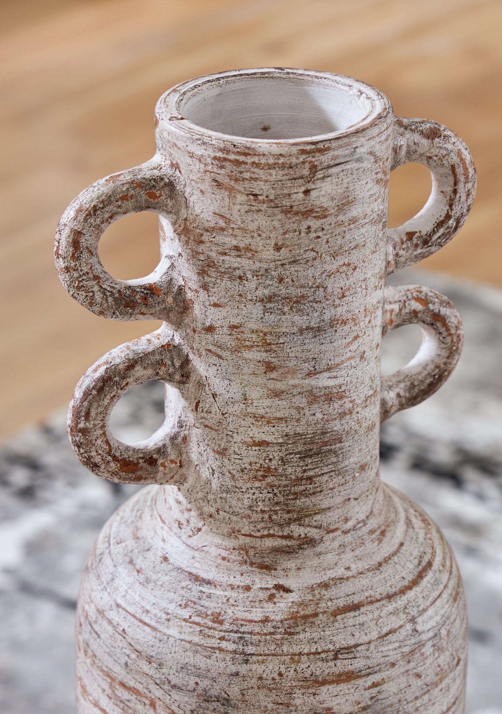 Wellbridge Distressed White Vase - Ella Furniture
