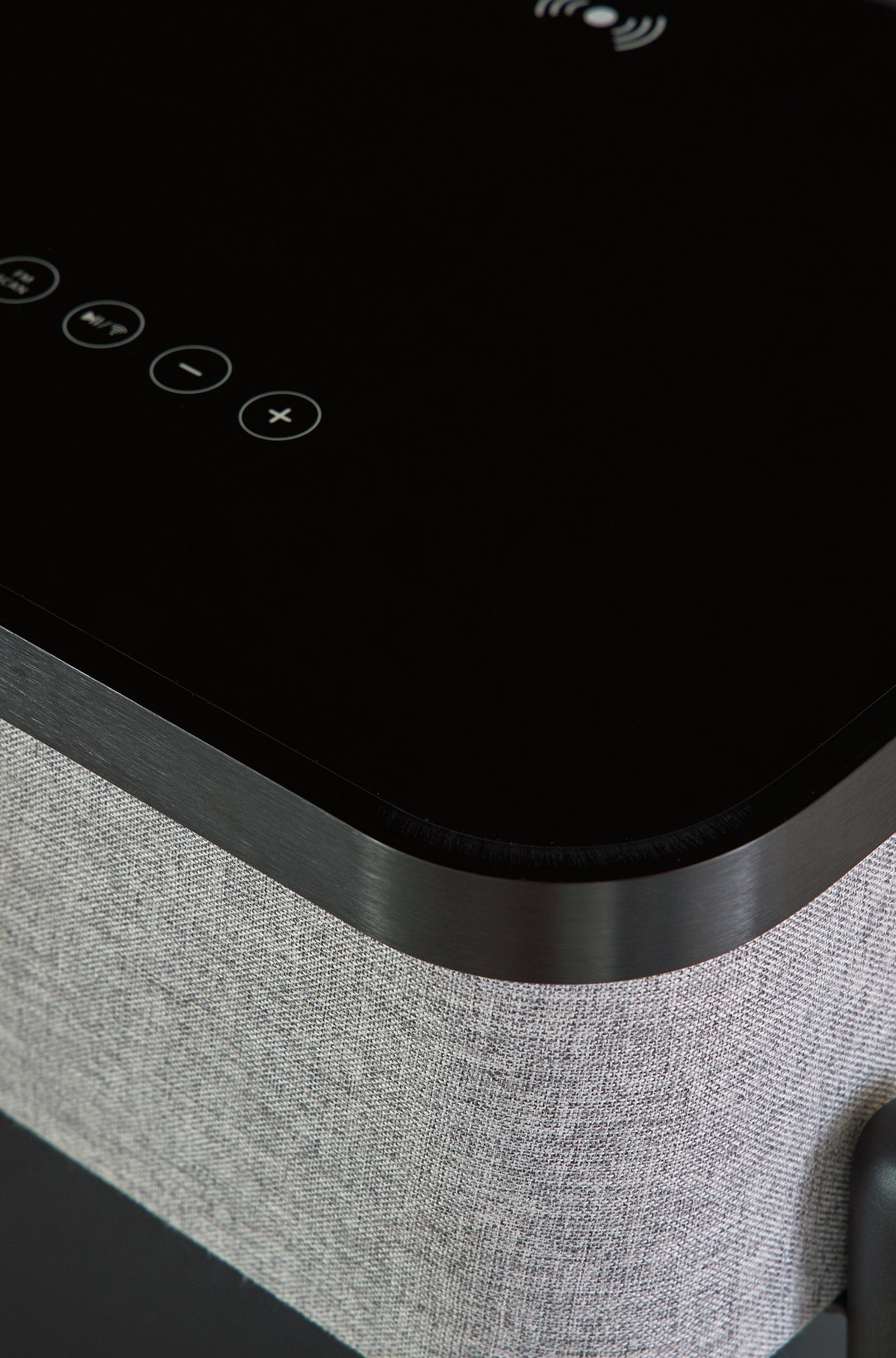 Jorvalee Gray/black Accent Table - Ella Furniture