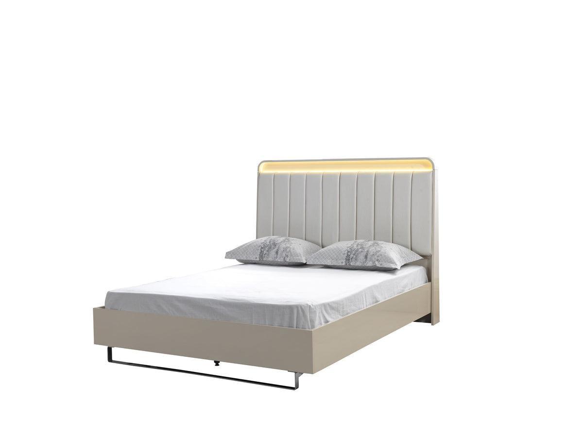 Hailey Cream High Gloss Lacquer 4 Pc Queen Bedroom Set - Ella Furniture