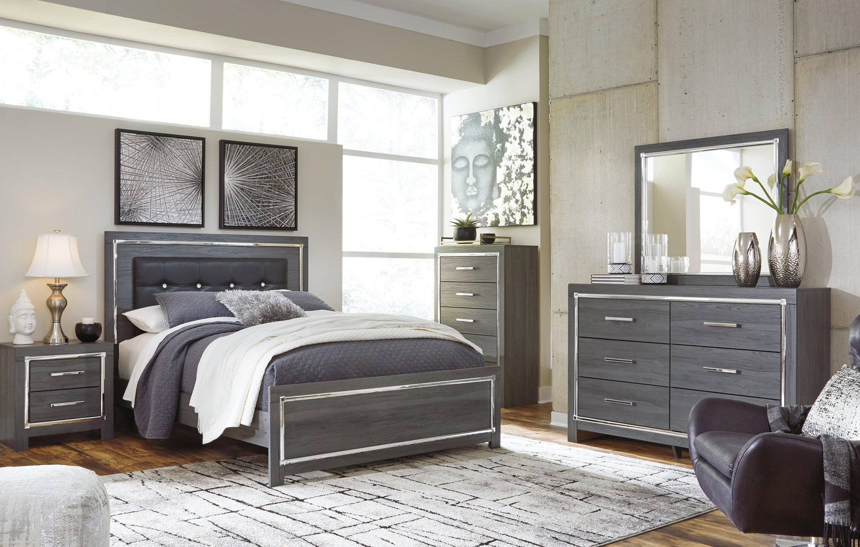Lodanna Gray Dresser - Ella Furniture