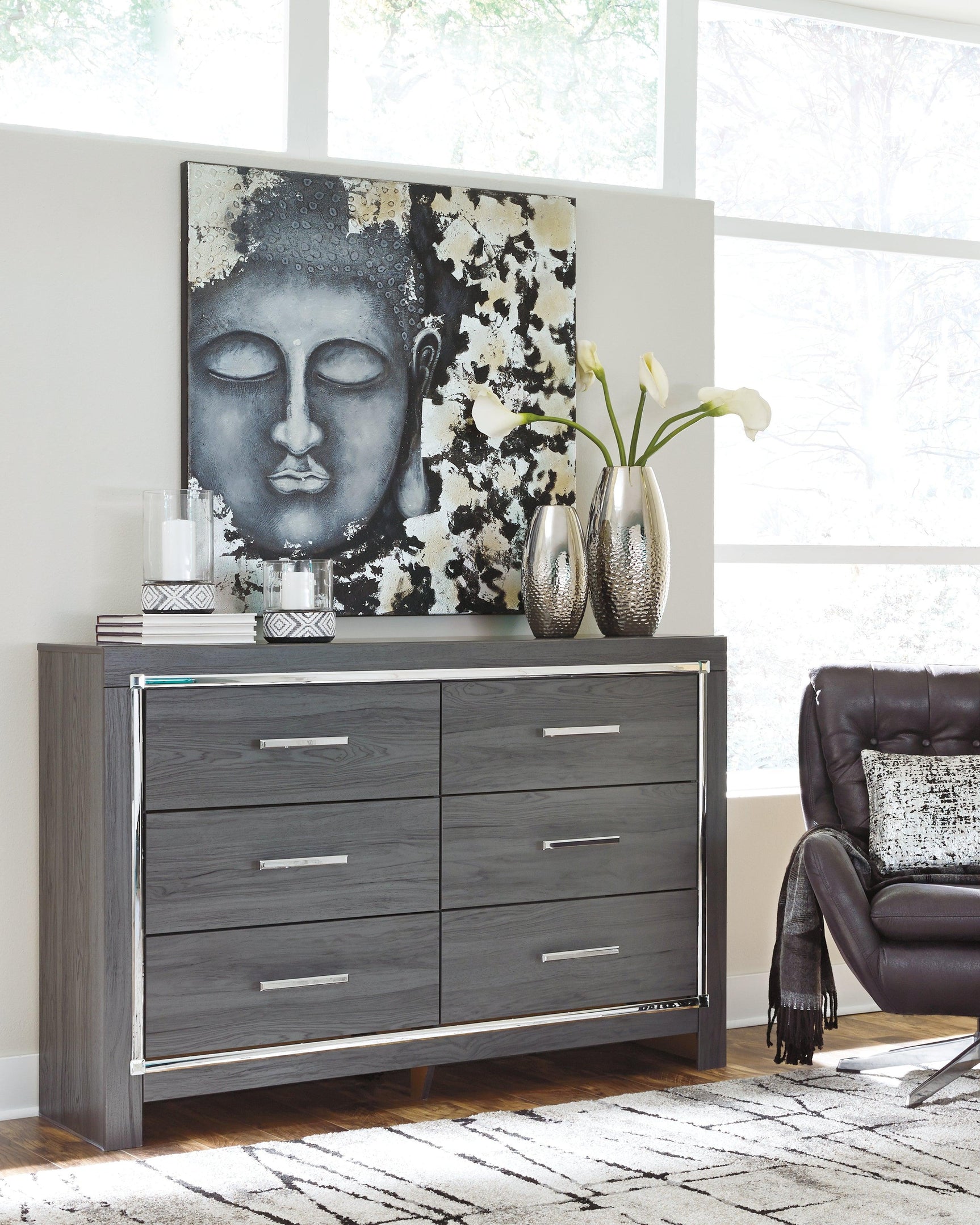 Lodanna Gray Dresser - Ella Furniture