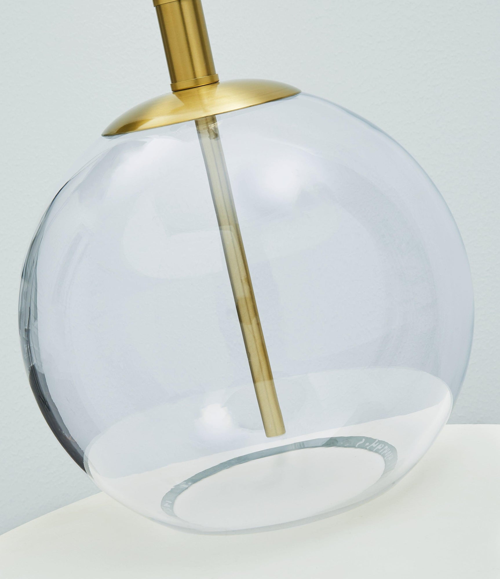 Samder Clear/brass Finish Table Lamp - Ella Furniture