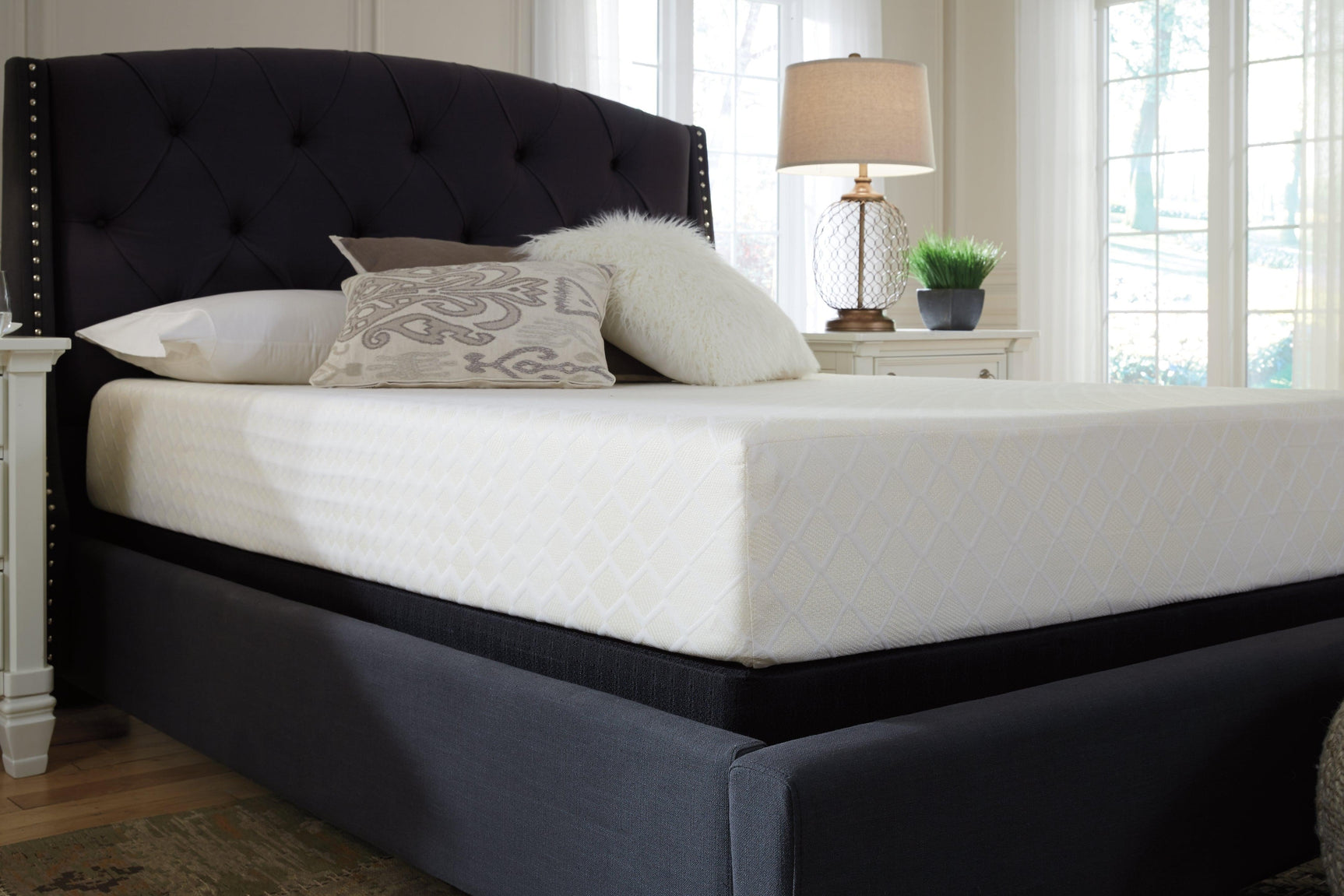 10 Inch Chime Memory Foam White Queen Mattress In A Box - Ella Furniture
