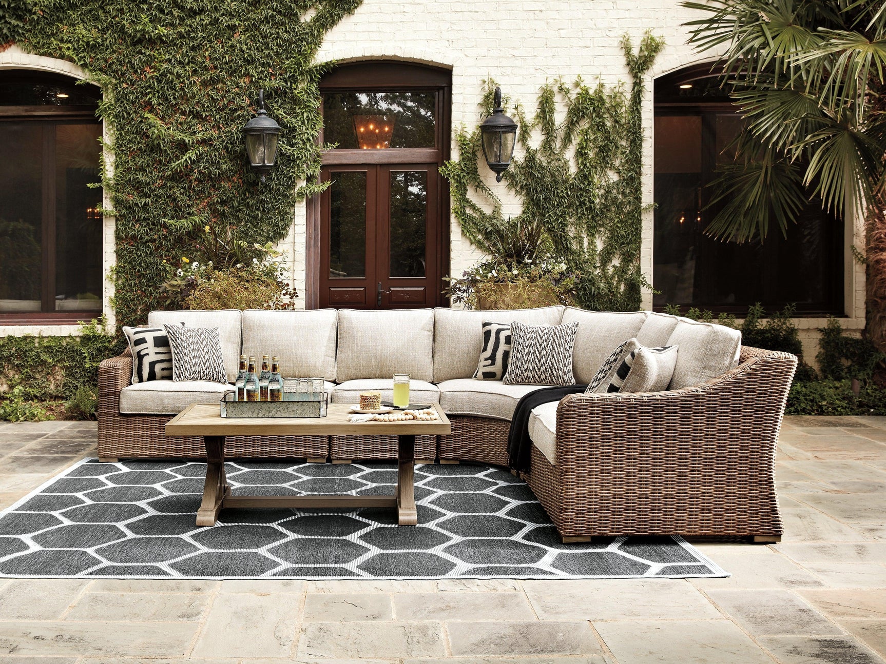 Beachcroft Beige 4-Piece Outdoor Seating Set - Ella Furniture