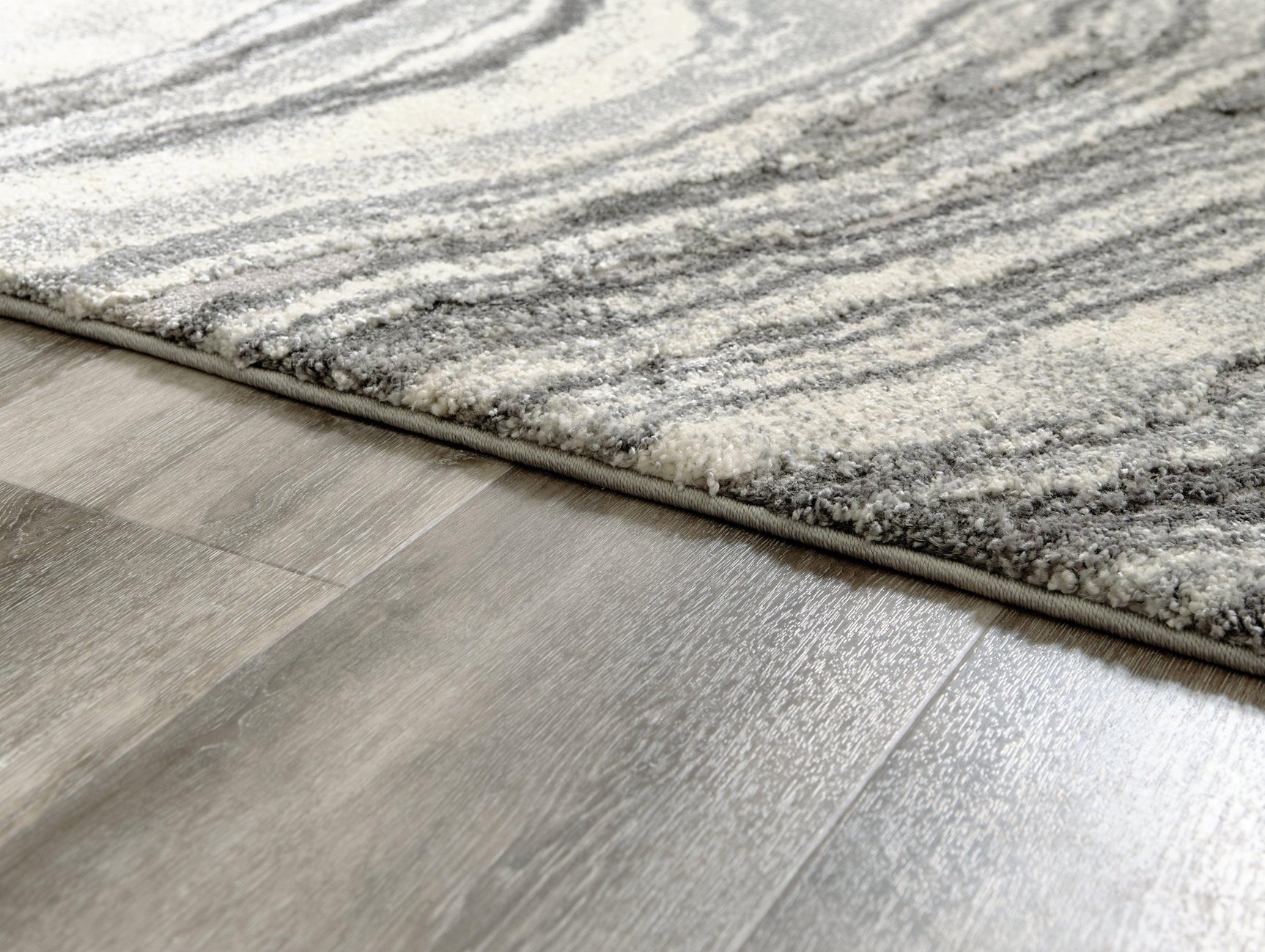 Wysdale Ivory/gray 5'3" X 7'3" Rug - Ella Furniture