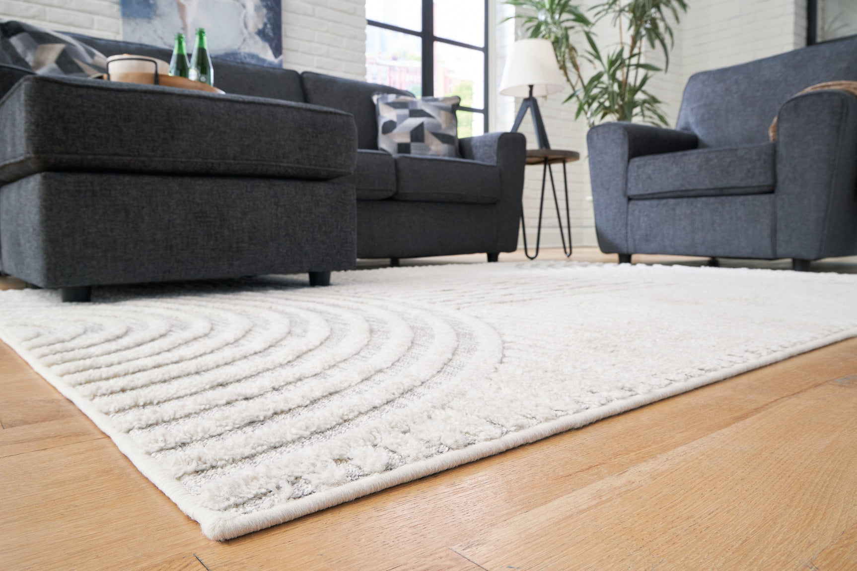 Lambworth Gray/cream 5'3" X 7' Rug - Ella Furniture
