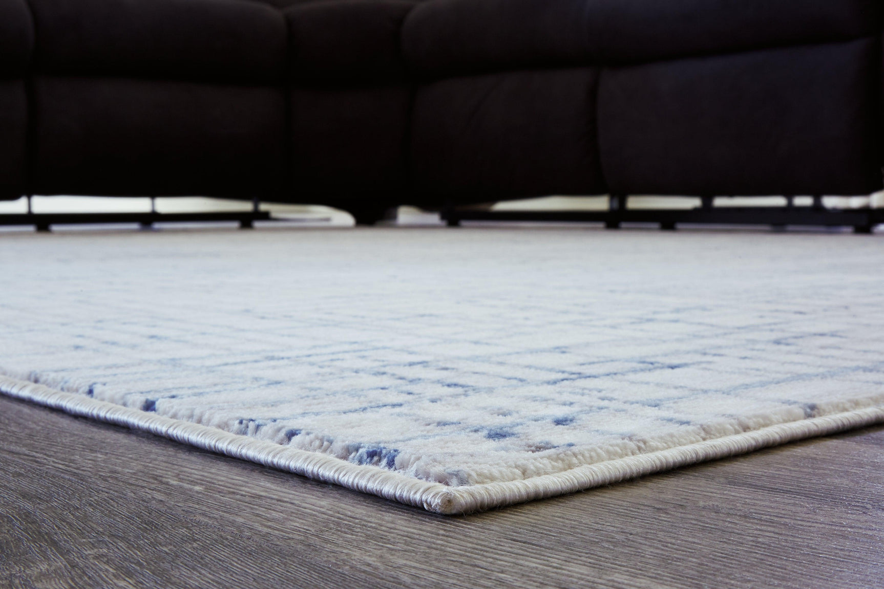 Beckfille Blue/gray/cream 5' X 7' Rug - Ella Furniture