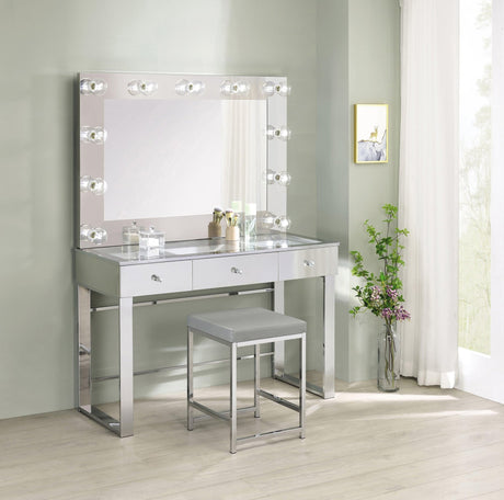 Umbridge 3-Drawer Vanity With Lighting Chrome And White - Ella Furniture
