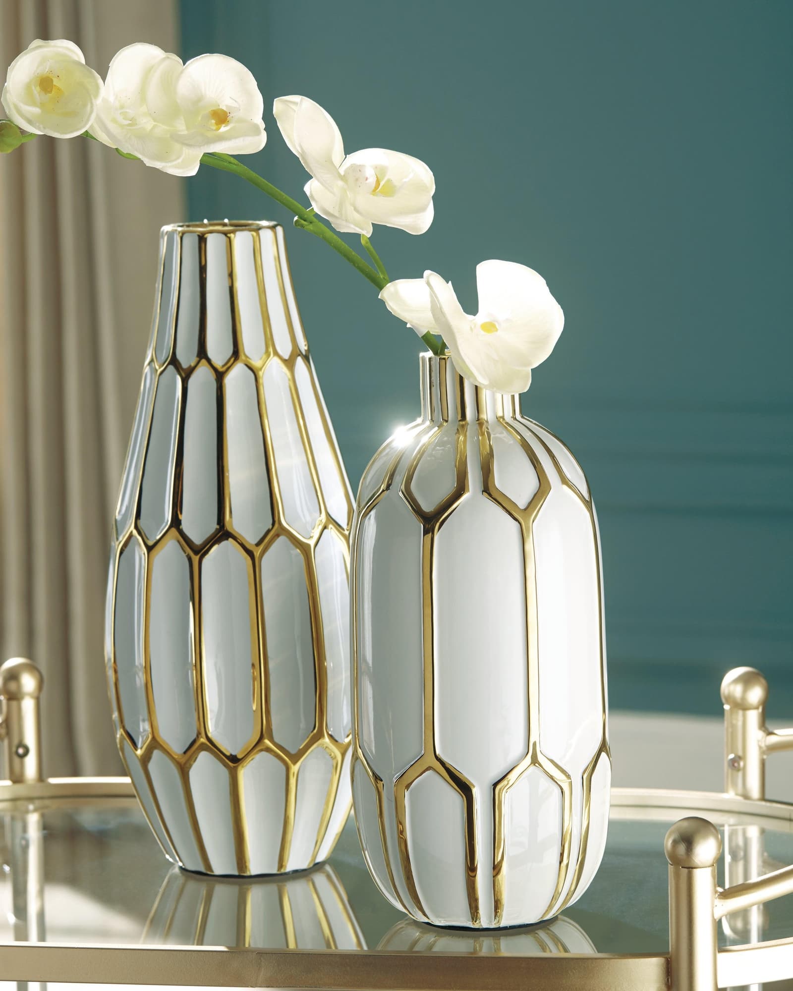 Mohsen Gold Finish/white Vase (Set Of 2) - Ella Furniture
