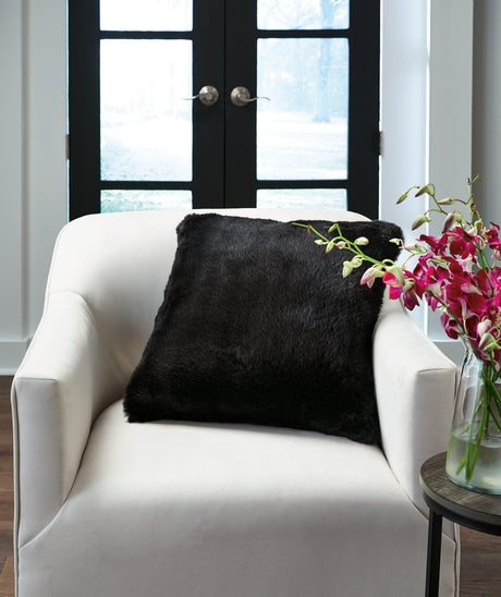 Gariland Black Pillow (Set Of 4) - Ella Furniture