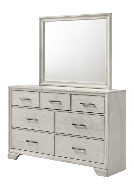 Jaymes White 7 Drawers Dresser