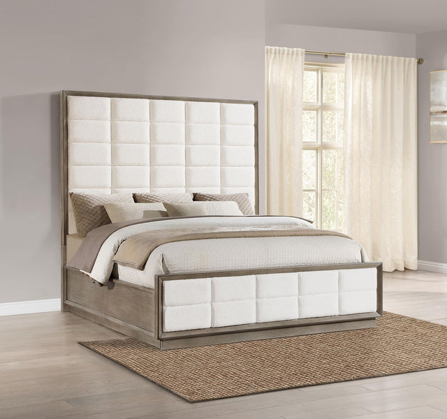 DURANGO COLLECTION Durango 77-inch King Panel Bed Washed Oak 223271KE