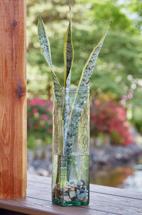 Taylow Green Vase (Set Of 3) - Ella Furniture