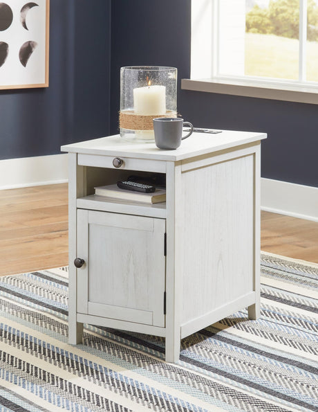 Treytown Antique White Chairside End Table - Ella Furniture