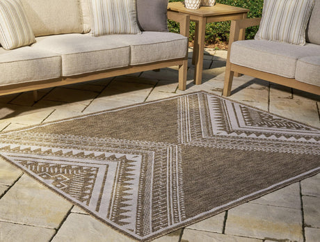 Dunsler Brown Cream 5' X 7' Rug