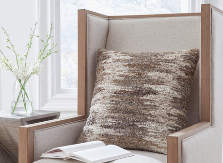 Nealton Brown White Pillow (Set of 4)