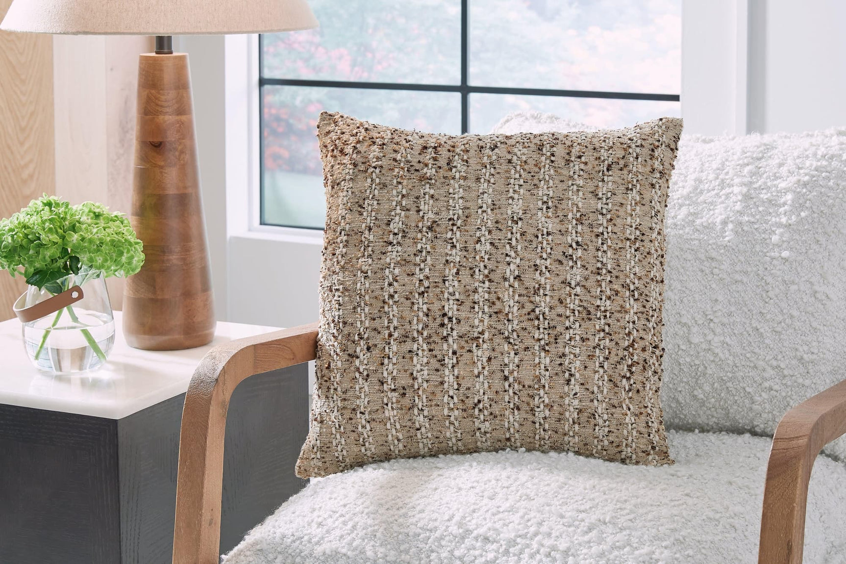 Vorlane Tan Brown White Pillow (Set of 4)