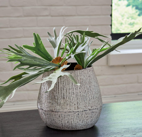 Claymount Distressed Brown Vase A2000636 - Ella Furniture