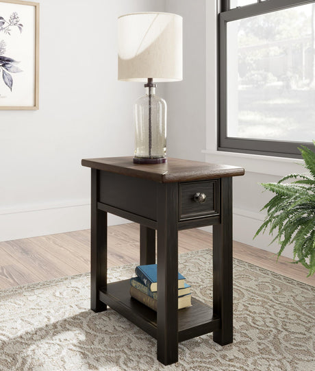 Tyler Grayish Brown/black Creek 2 End Tables PKG010343 - T736-107 | T736-107 - Ella Furniture