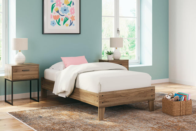 Deanlow Honey Twin Platform Bed - Ella Furniture