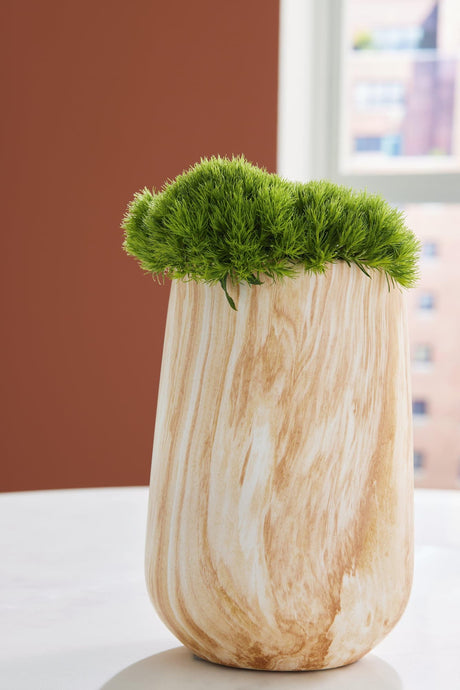 Cammen Tan White Vase