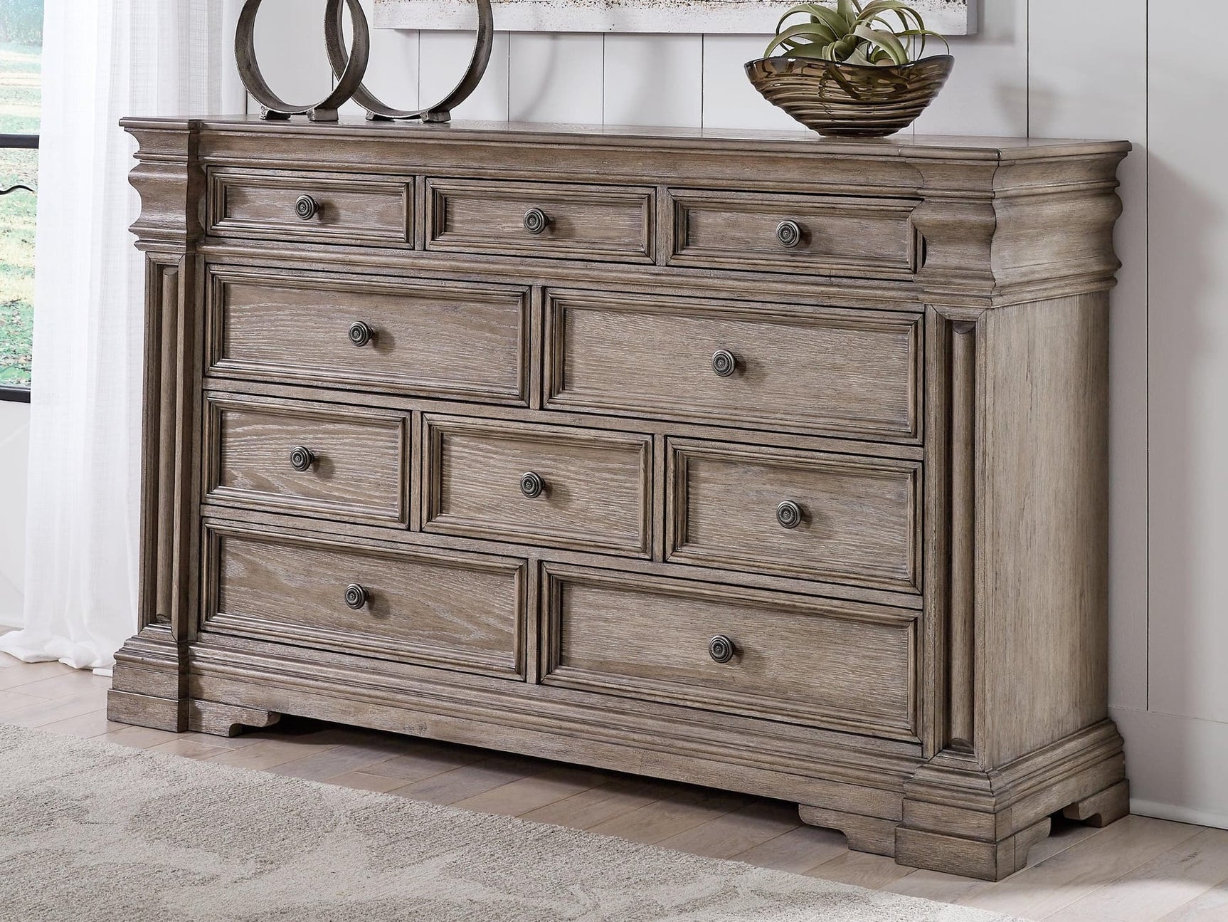 Blairhurst Light Grayish Brown Dresser - Ella Furniture