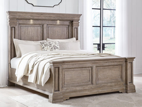 Blairhurst Light Grayish Brown Queen Panel Bed - Ella Furniture
