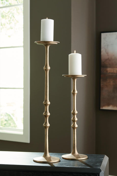 Larwick Antique Brass Finish Candle Holder (Set of 2)