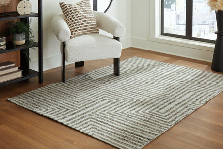 Jossen Ivory/Gray 5' x 7' Rug